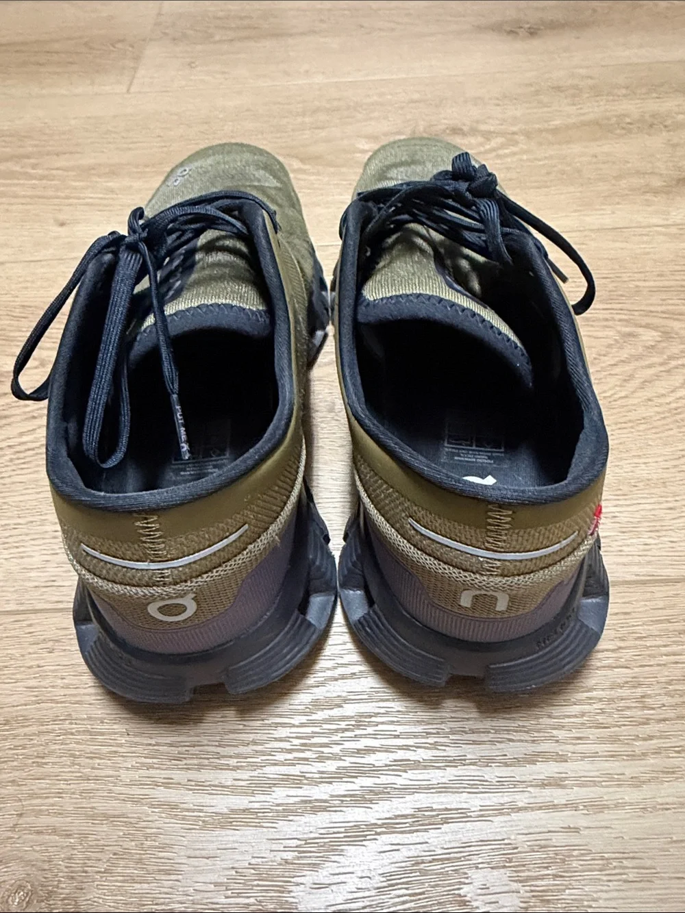 On Running Cloud X4 Men's Olive and Black Low-Profile Trainers